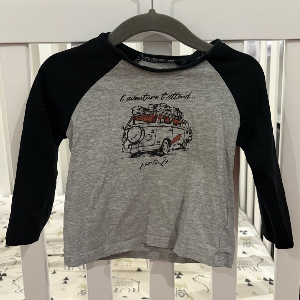 🚍 Volkswagen 3/4 sleeve sweater 12m